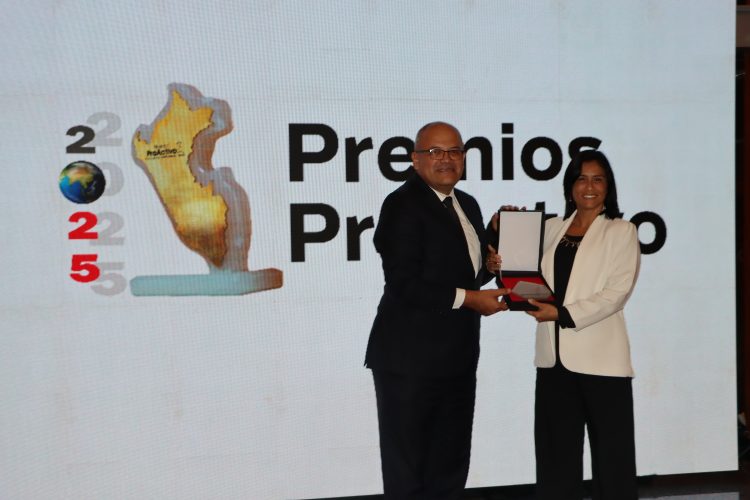Segundo lugar Conectando con el deporte Impactando Vidas de Luz del Sur S.A.A.