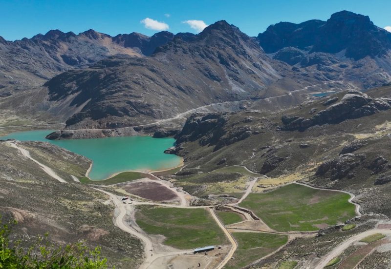Sumaq Qocha: Agua que renace desde la memoria de los Andes, de Activos Mineros S.A.C.
